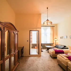 Hotelpension Margrit 2*, Berlin Tyskland